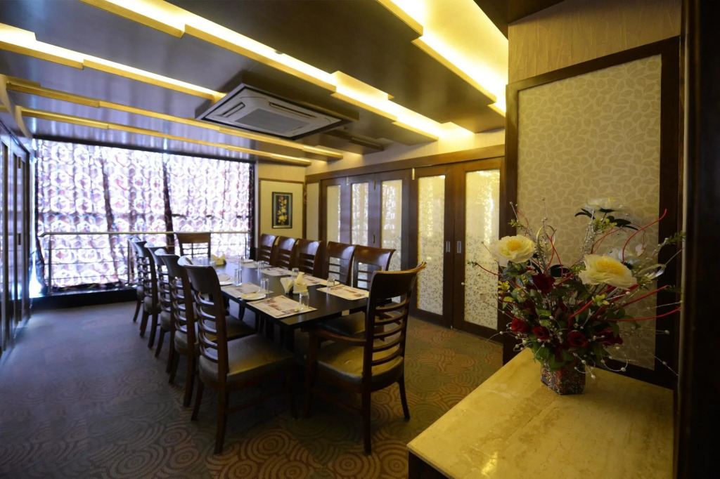 OYO 897 Hotel Surabhi Elite