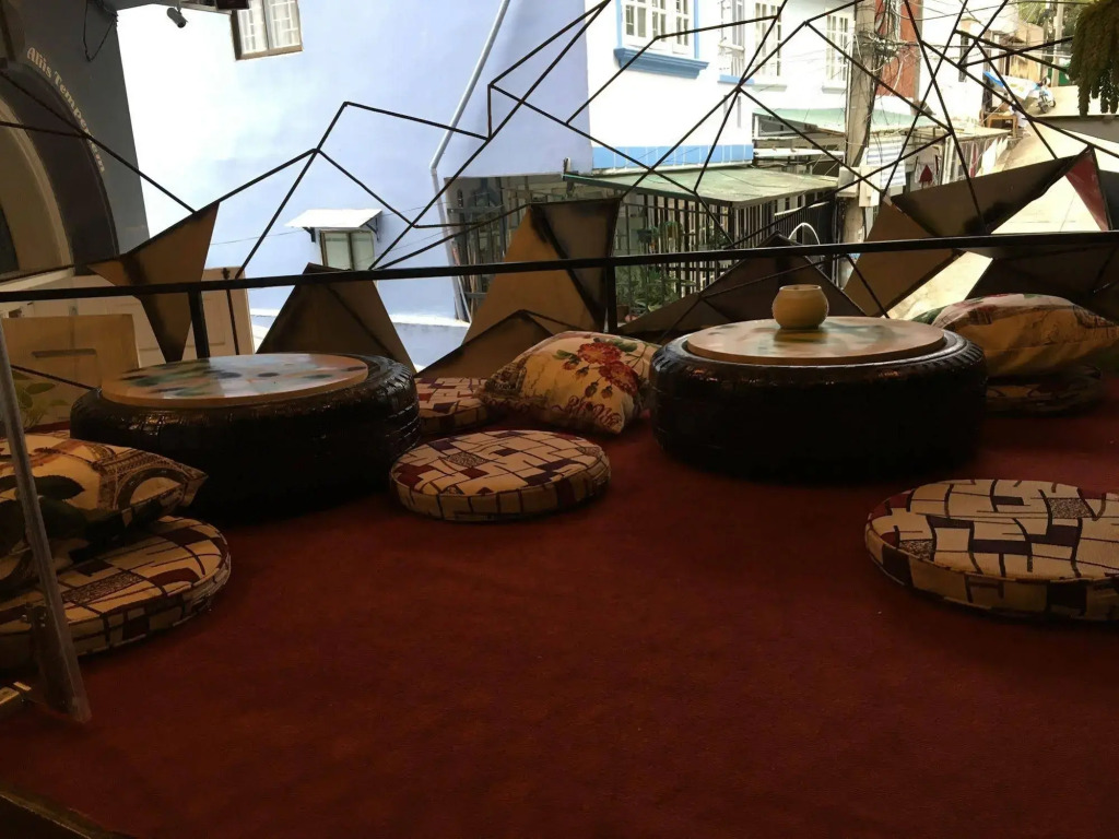 Da Lach Foodie Hostel