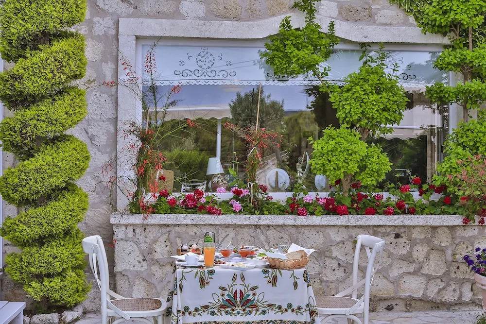 My Stone Home Hotel