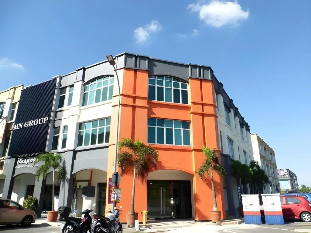 Hotel 138 @ Bestari
