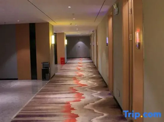 Jinzhong Lake Grand Hotel