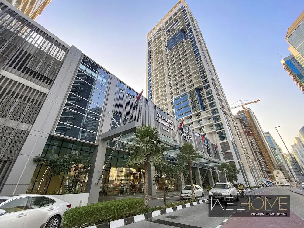WelHome - Cozy Studio with Canal View in DAMAC Prive