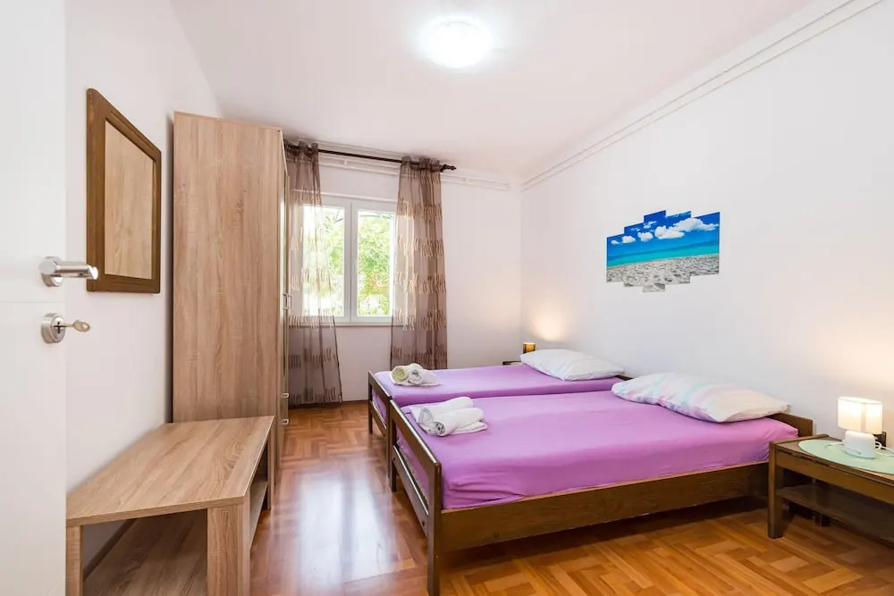 Cozy Apartment Branka With Nice Garden 5