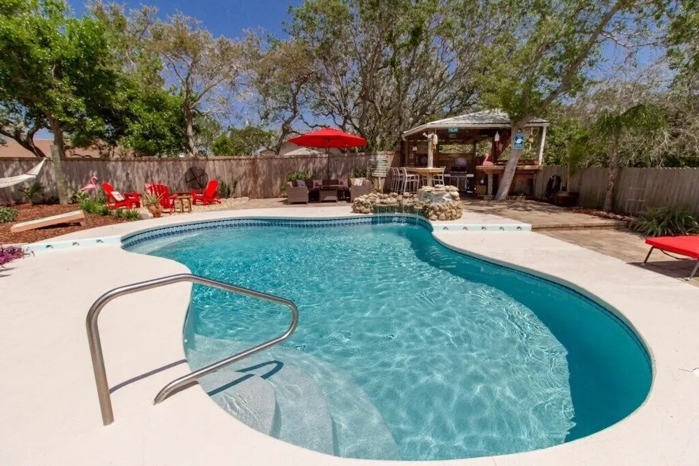 Island Oasis 5 Bedroom Home