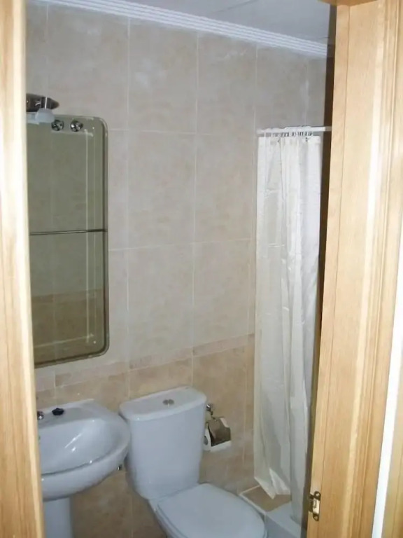 La Cinuelica R17 1St Flr Apt Comm Pool L138