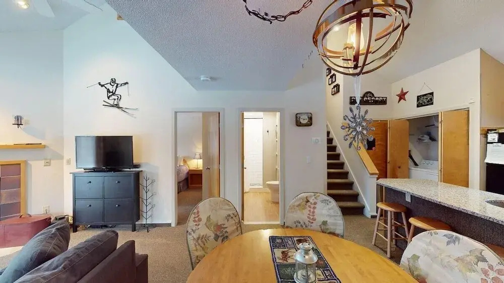 Woods Village 33