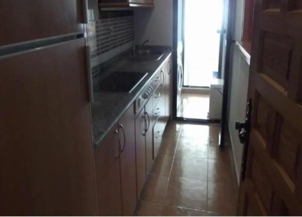 Apartment 2 Bedrooms With Pool 103419