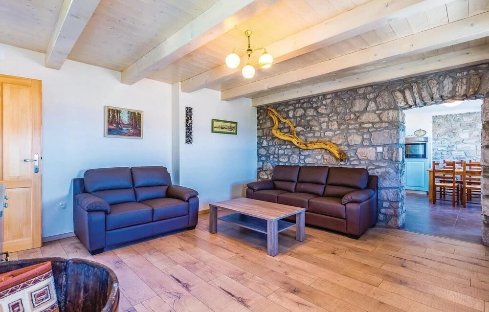 Amazing Home in Crikvenica With Wifi and 3 Bedrooms