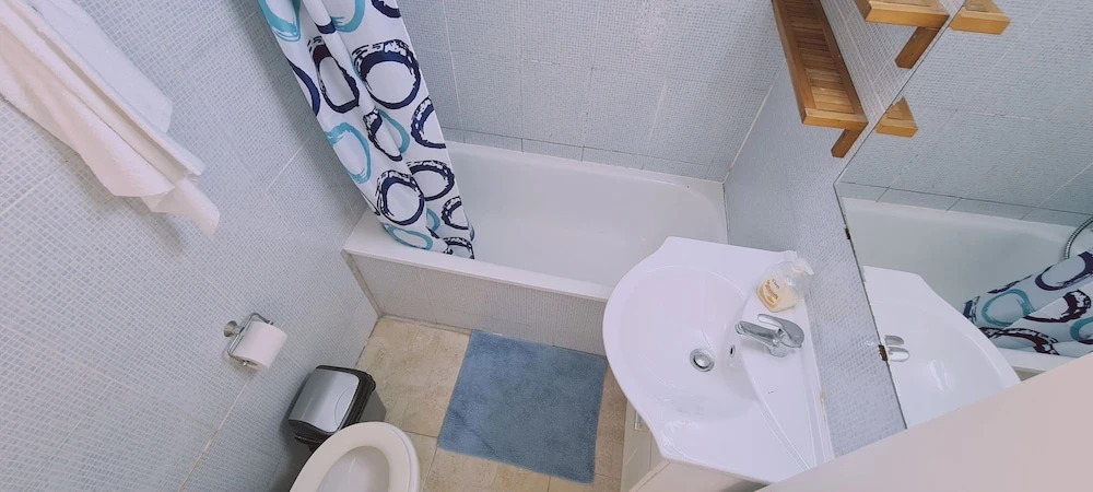 STAY Blue Apartment by STAY BnB