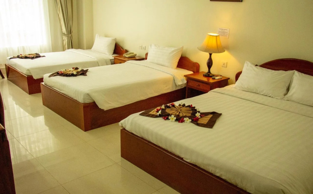 Pursat Riverside Hotel & Spa