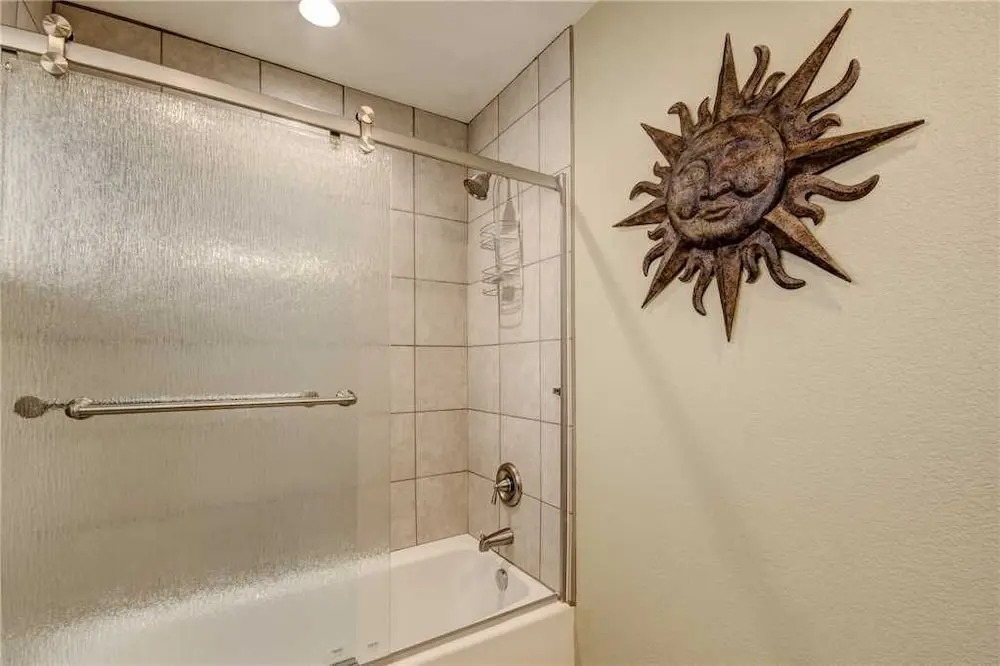 Worth the Wait, 3 Bedrooms, Gas Grill, Air Conditioning, WiFi, Sleeps 6
