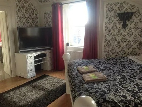 Victoria House B&B