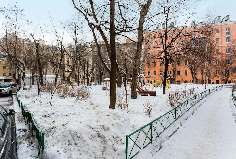 Apartment on Oruzheiniy 13