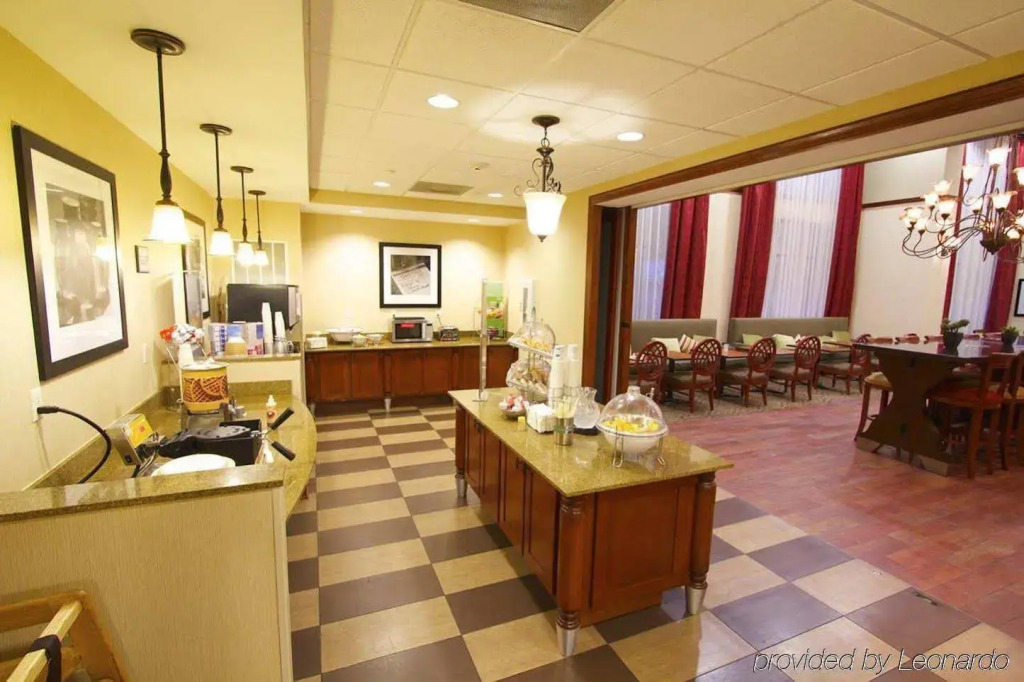 Hampton Inn & Suites by Hilton Tomball Houston NW