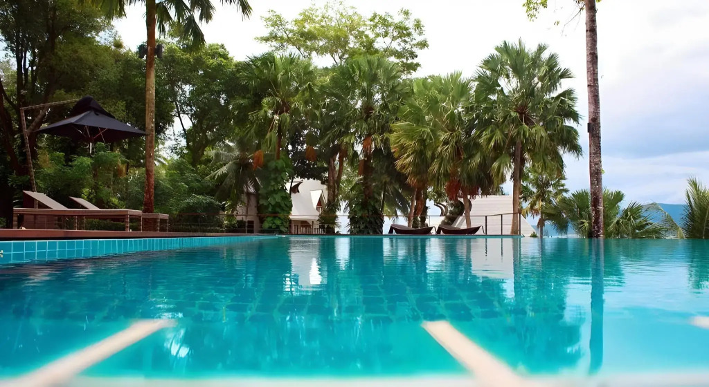 The Blue Sky Resort Ranong
