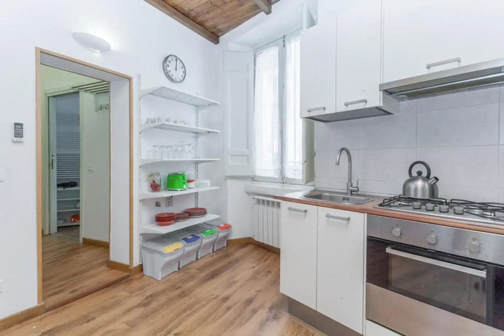 2 Bdr family apt Balestrari Palace Campo dei Fiori Piazza Navona Piazza Venezia