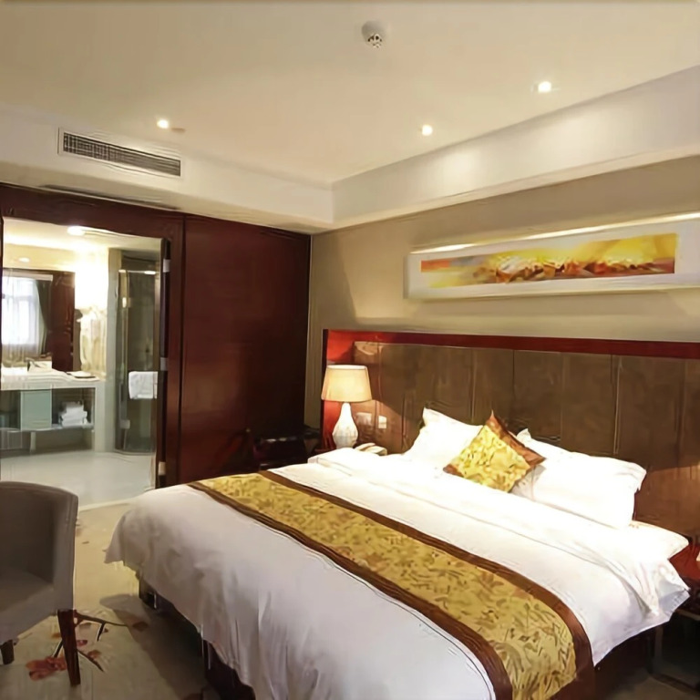 Earl Business Hotel