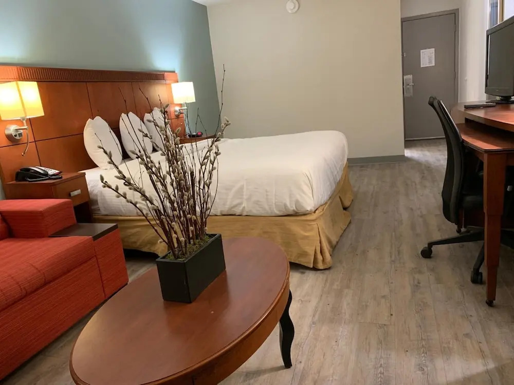 The Hotel Orange