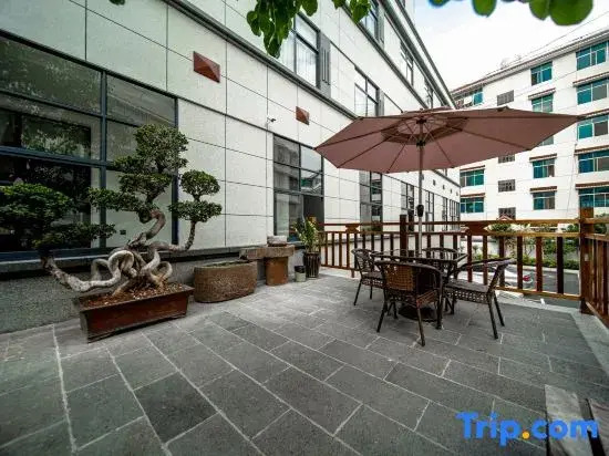 Hengbang Hotel