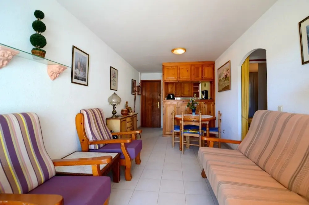 Apartamentos Rocamaura I