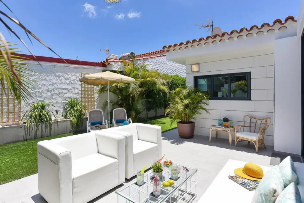Cozy bungalow for 6 in Playa del Inglés GD04 by VillaGranCanaria