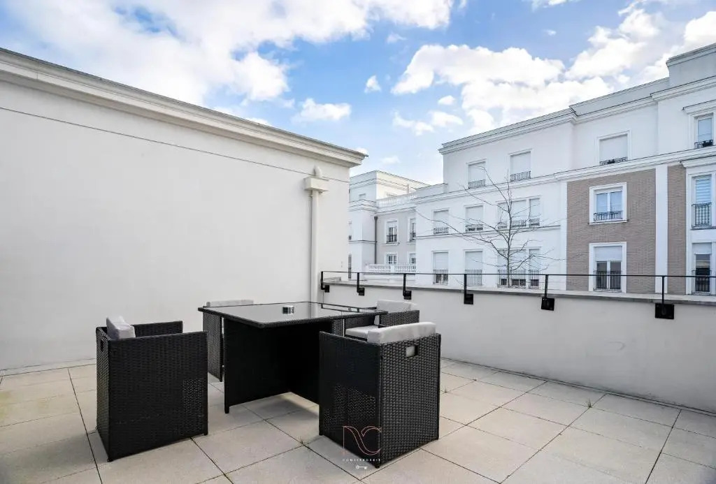 Disneyland-Paris 6pers,Parking, Wifi, Netflix