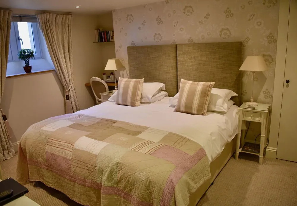 Lorne House Bed & Breakfast