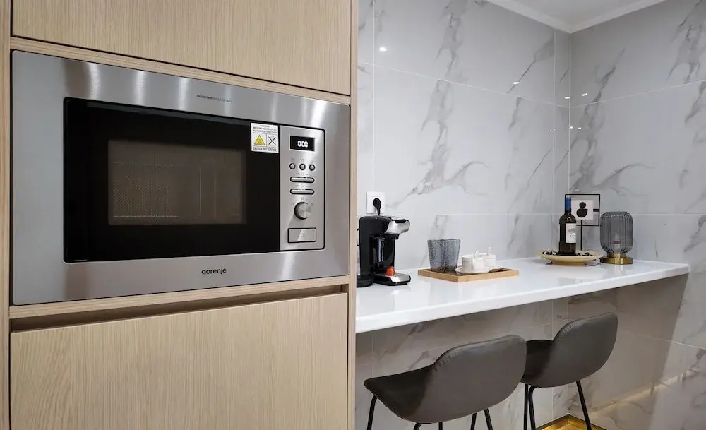 CCLUX Suites - Piraeus Port Hub & Express Check-in
