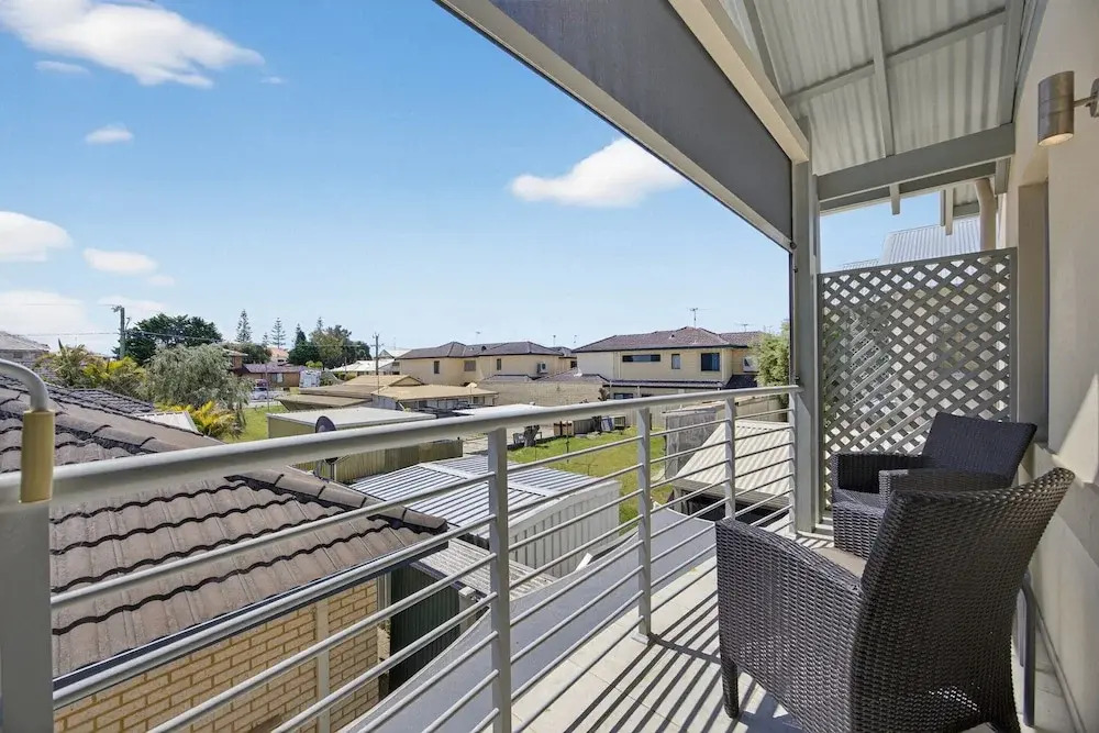 3-bedroom Escape With Outdoor Living Area