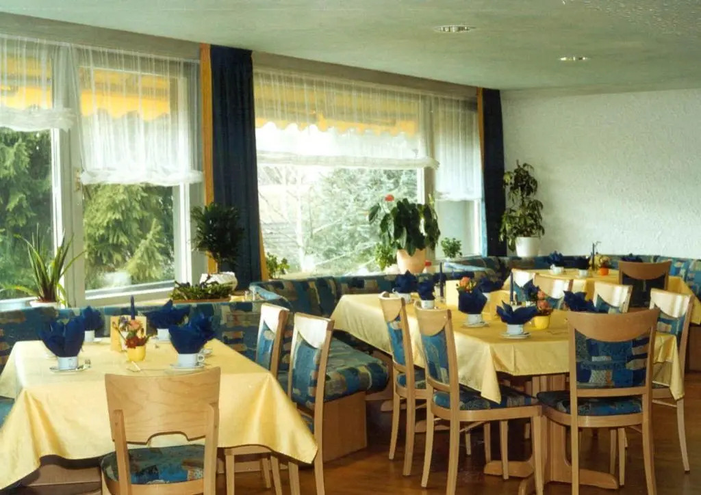 Hotel Löwen  by Mastiff