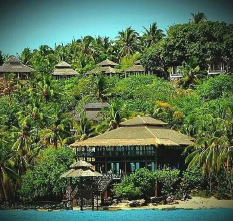 Breve Azurine Lagoon Resort
