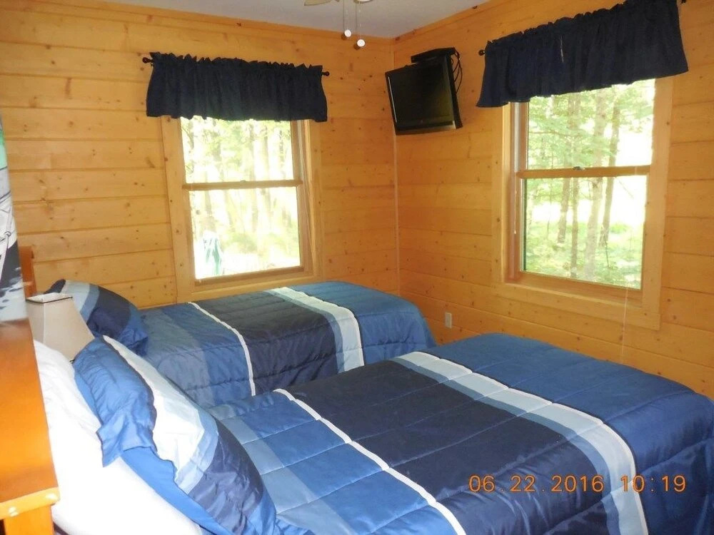 Camp Pinemere 5 Bedroom Home