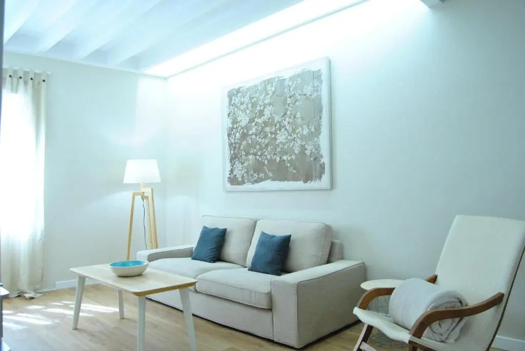 Cream homes La Rambla, TURISMO DE INTERIOR