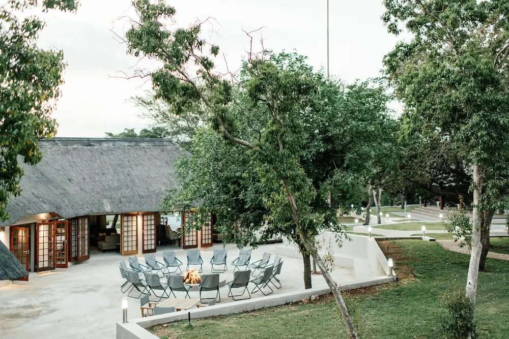 Monate Game Lodge