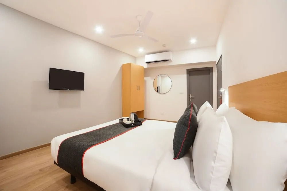 OYO 25074 Flagship Hotel Imperial