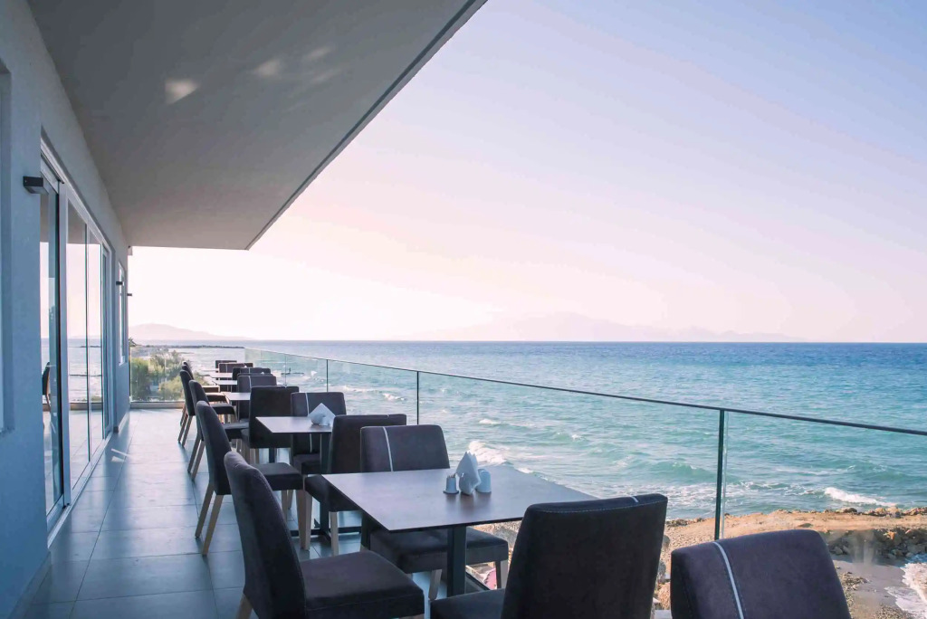 Golden Coast Boutique Villa