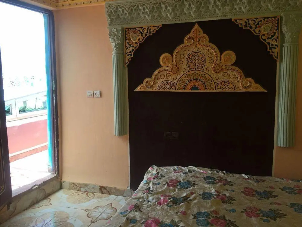 Dar El Karaweiene