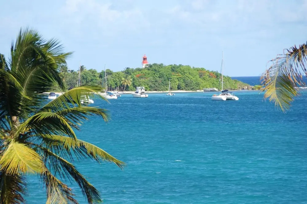 Studio in Le Gosier, with Wonderful Sea View, Furnished Terrace And Wifi - 10 M From the Beach