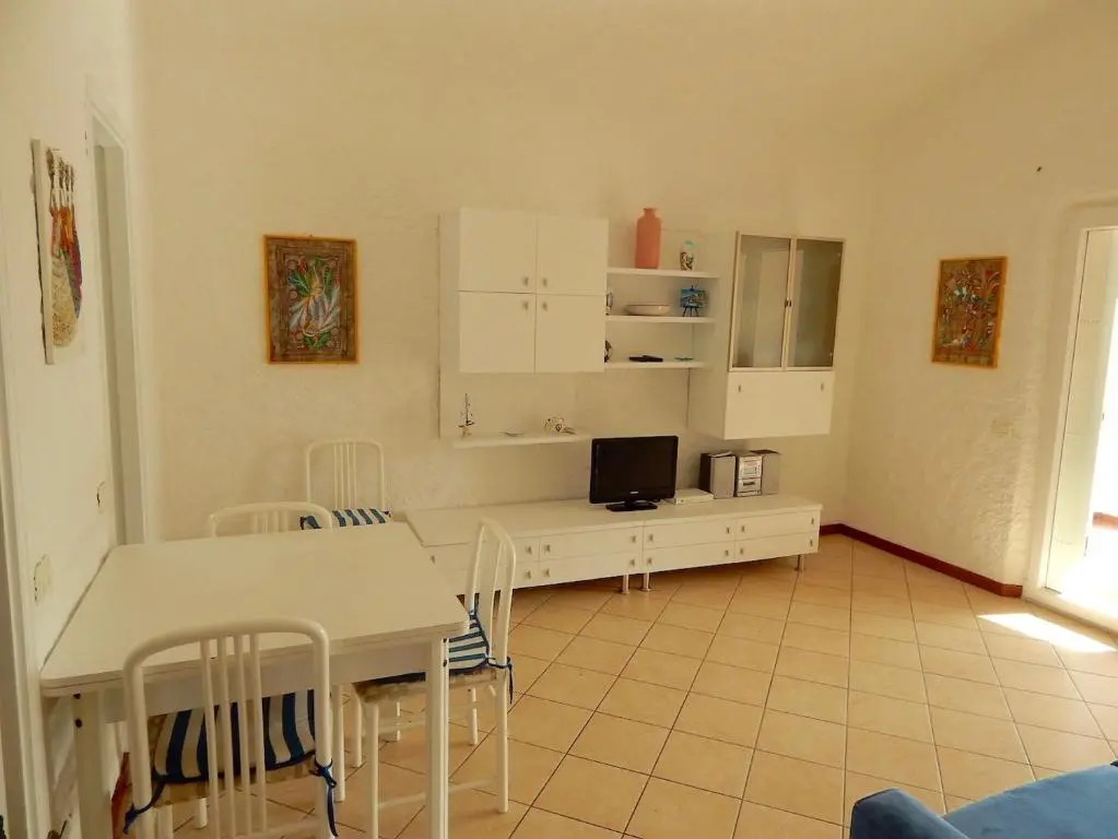 N83 - Numana, trilocale con terrazzo panoramico