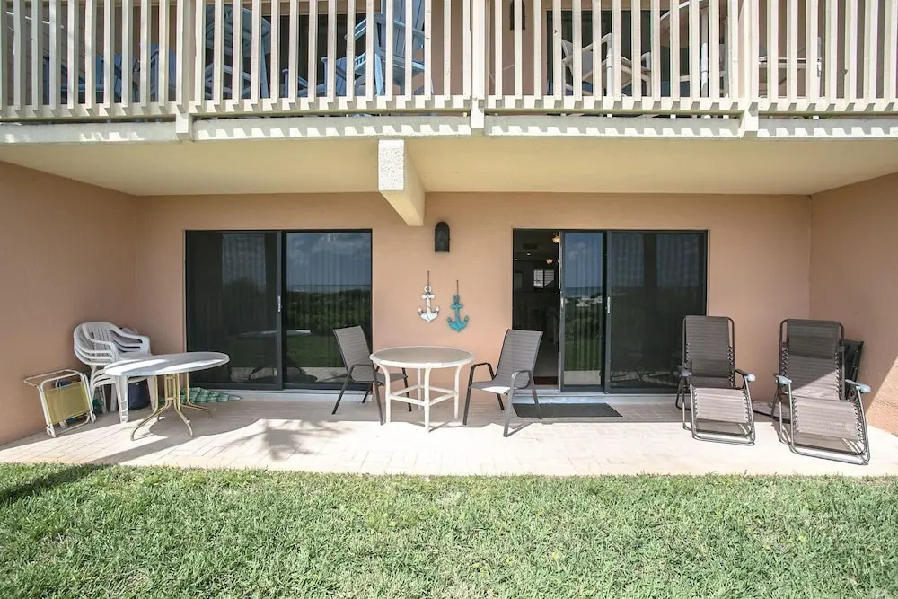 SEA Haven 515 [2/2] Free Activities! & Oceanfront Wifi Pool