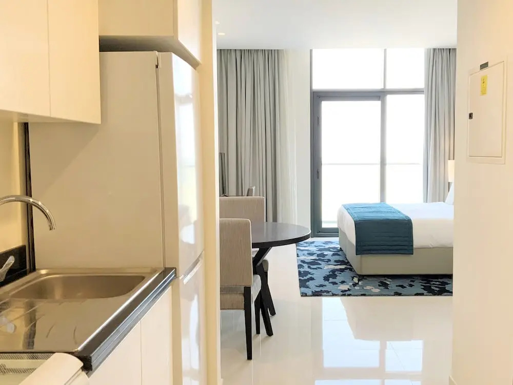 CELS - Brand New Apt close to EXPO