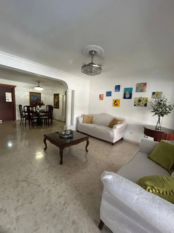 Cozy Apartment in Piantini City Center