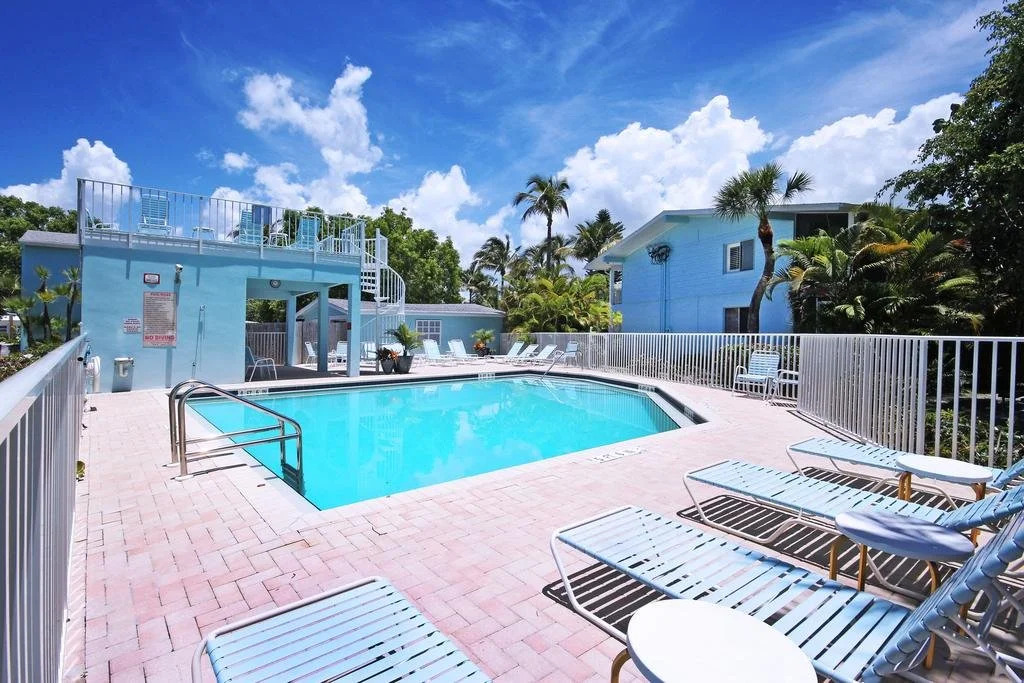Colony Inn