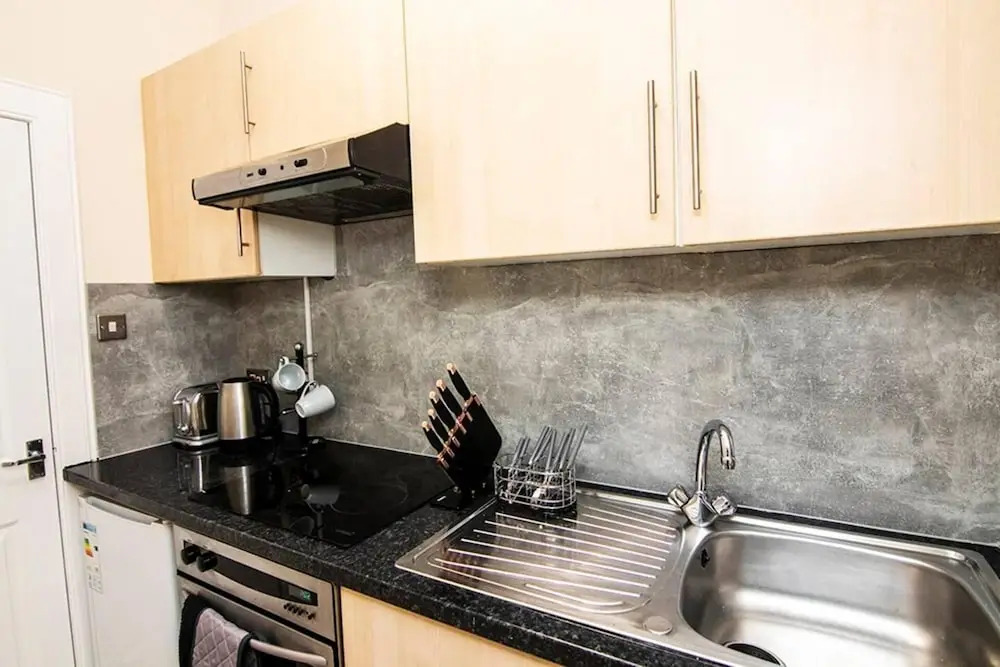 Cosy Central Aberdeen 1 Bed Flat by Retail Park