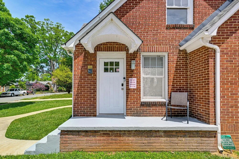 1 Mi to Uptown Hot Spots! Modern Charlotte Duplex