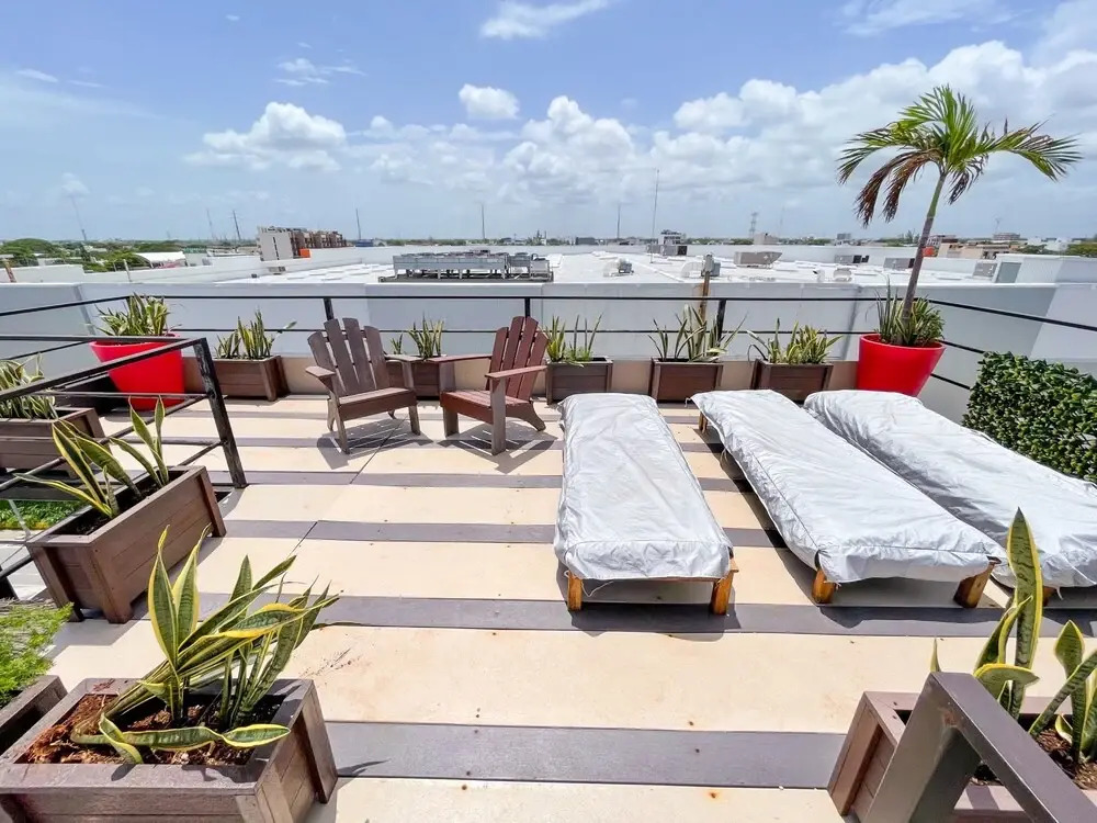 Marvelous Las Palmas Apartments Pool