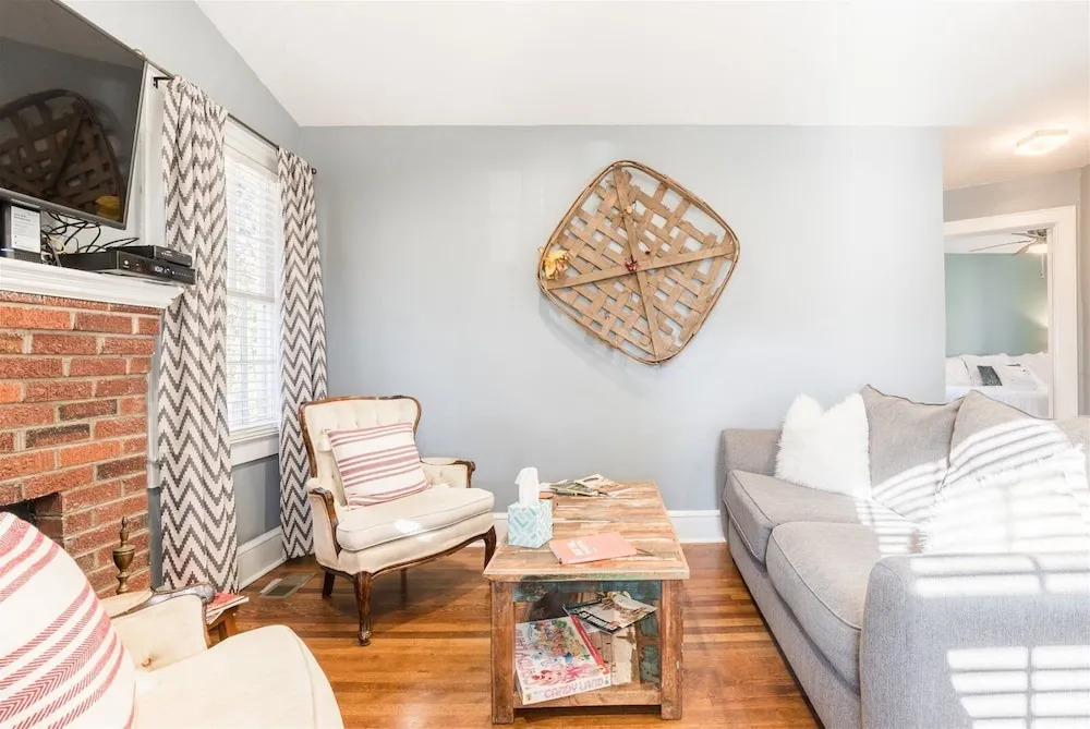 Cumberland Ave - 3 Houses 1 Street