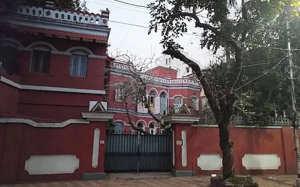 Urban Trippers Lal Bari Heritage Arindam