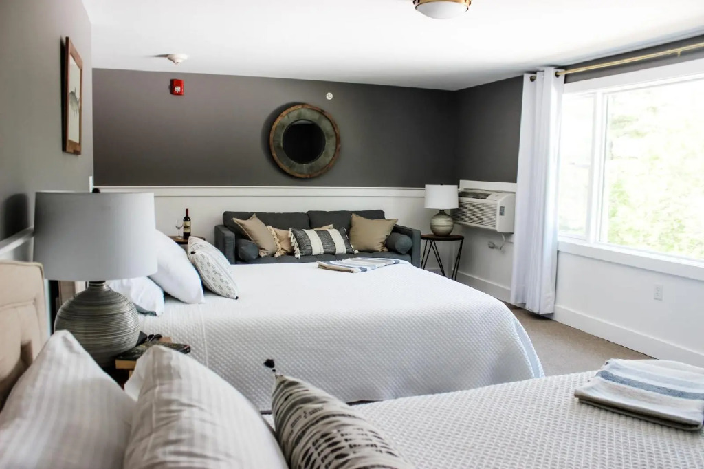 The Edgewood Inn
