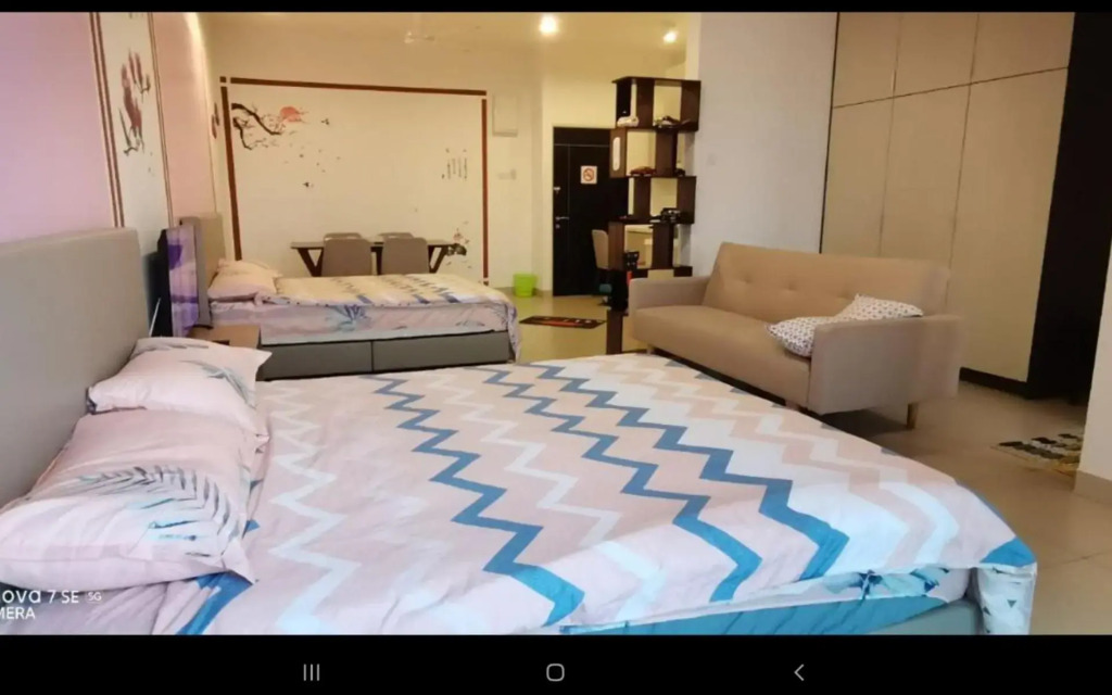 LCP 2 RELAX HAPPY HOLIDAY MIDHILLS homestay